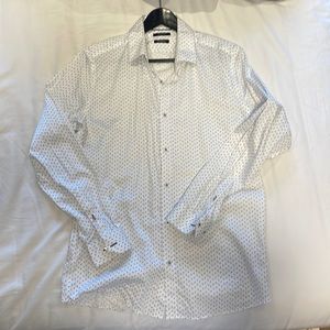 RW&CO. Tailored fit Men’s Dress shirt great condition